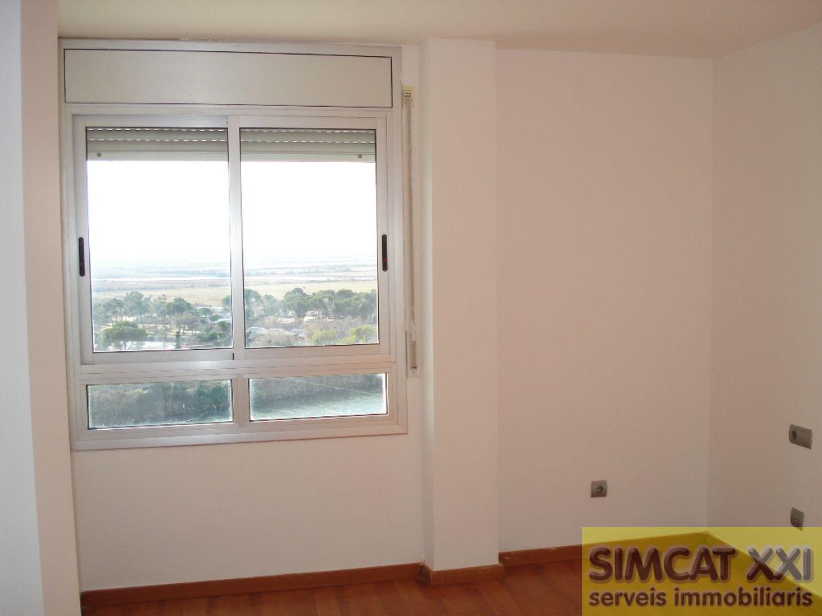 For sale of flat in Castelló d Empúries