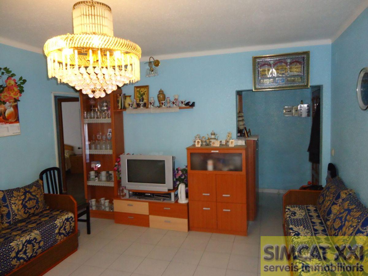 For sale of flat in Figueres