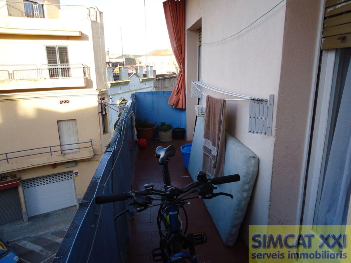 For sale of flat in Figueres