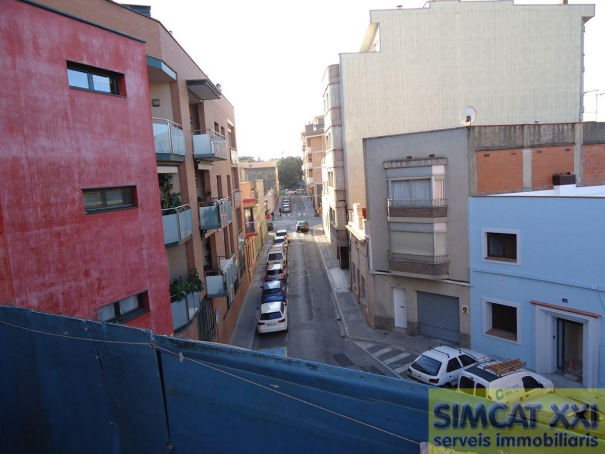 For sale of flat in Figueres