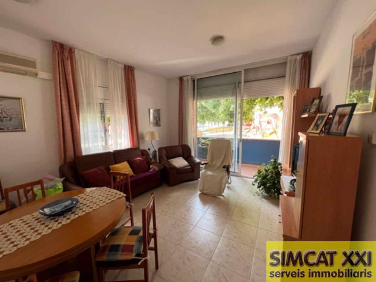 For sale of flat in Figueres