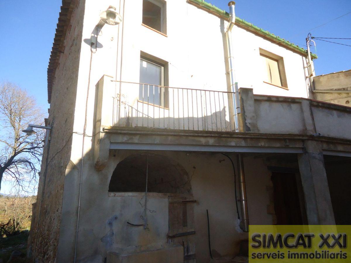 For sale of house in Navata