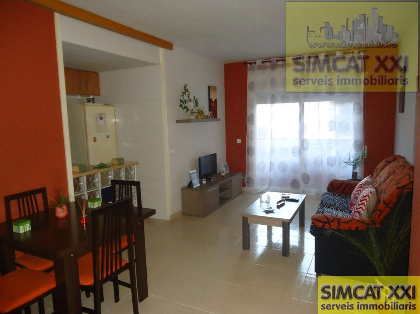 For sale of flat in Figueres