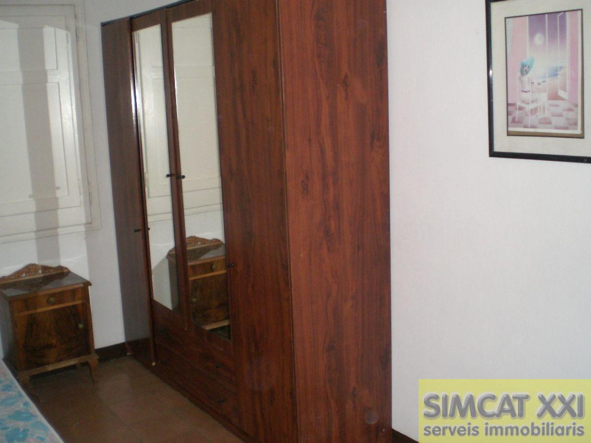 For sale of flat in Figueres
