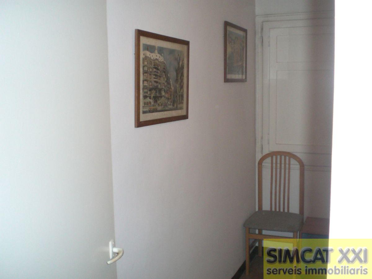 For sale of flat in Figueres