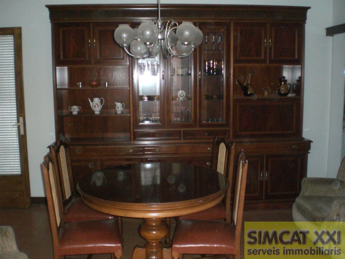 For sale of flat in Figueres