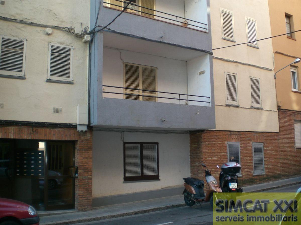 For sale of flat in Figueres