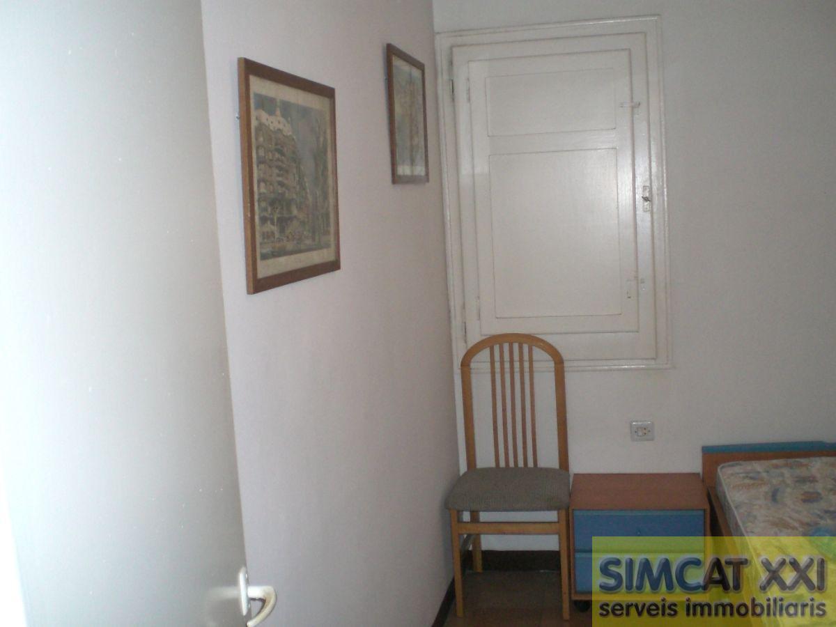 For sale of flat in Figueres