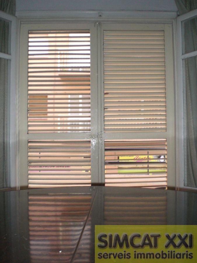 For sale of flat in Figueres