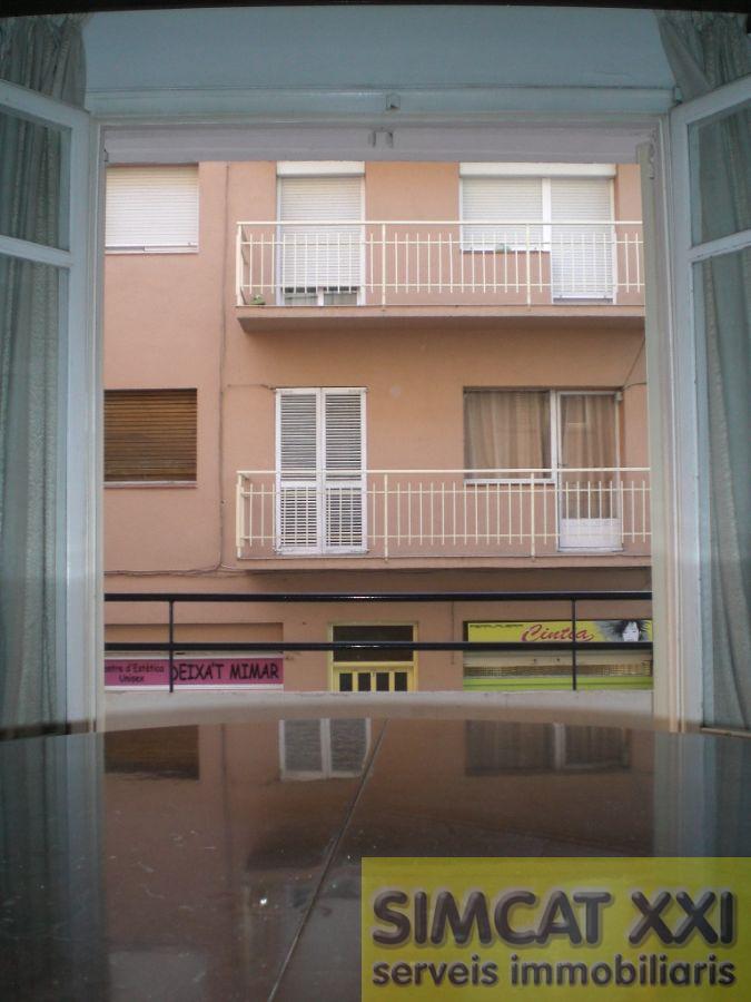 For sale of flat in Figueres