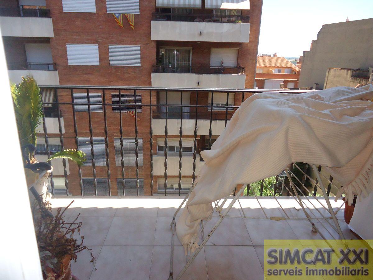 For sale of flat in Figueres