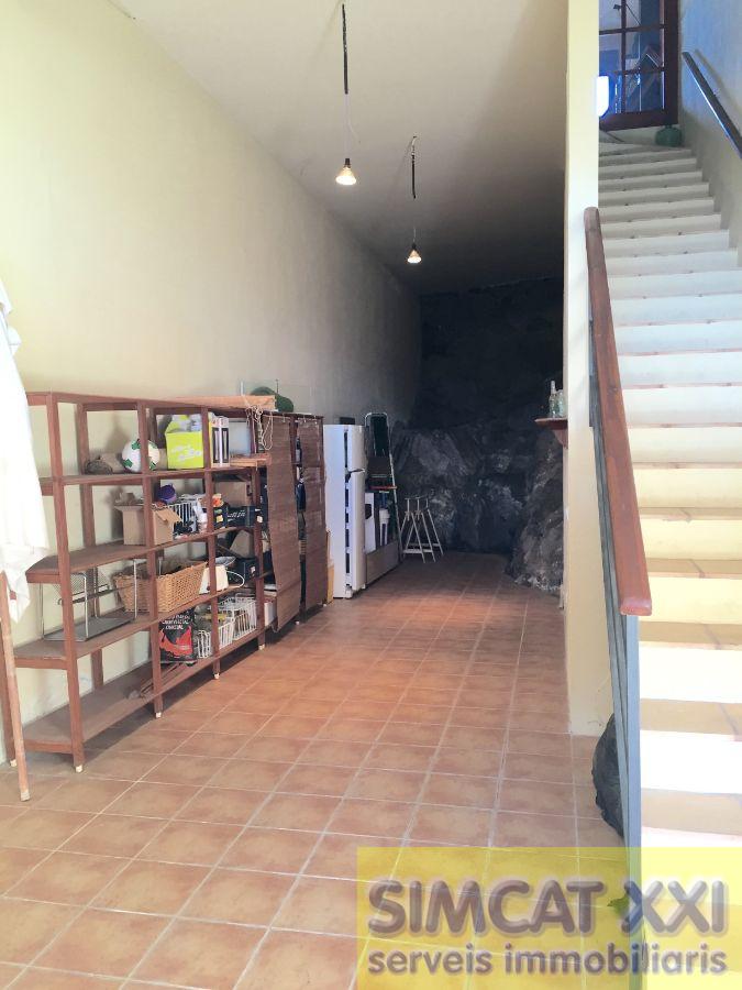 For sale of house in Espolla