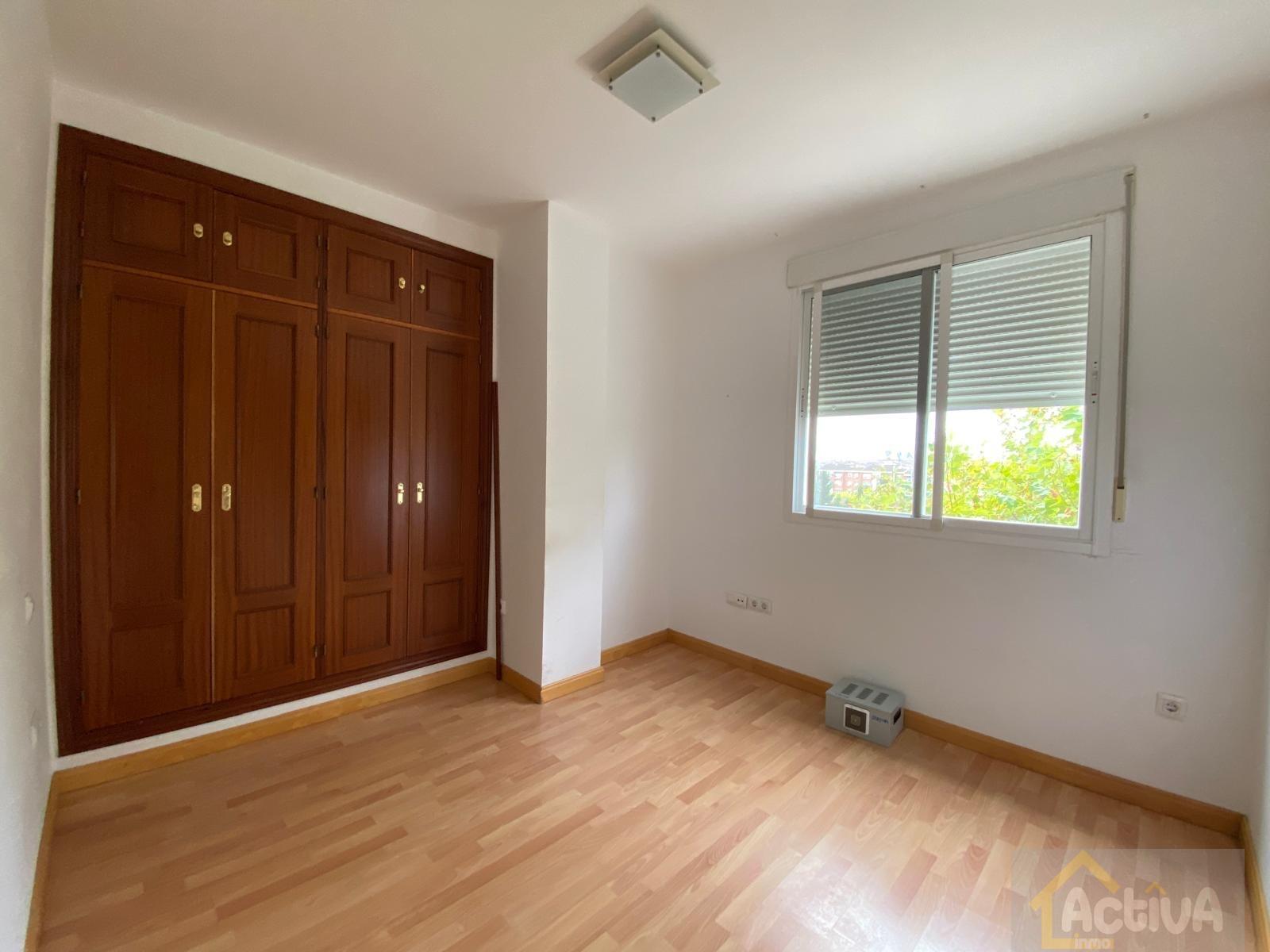 For sale of apartment in Badajoz
