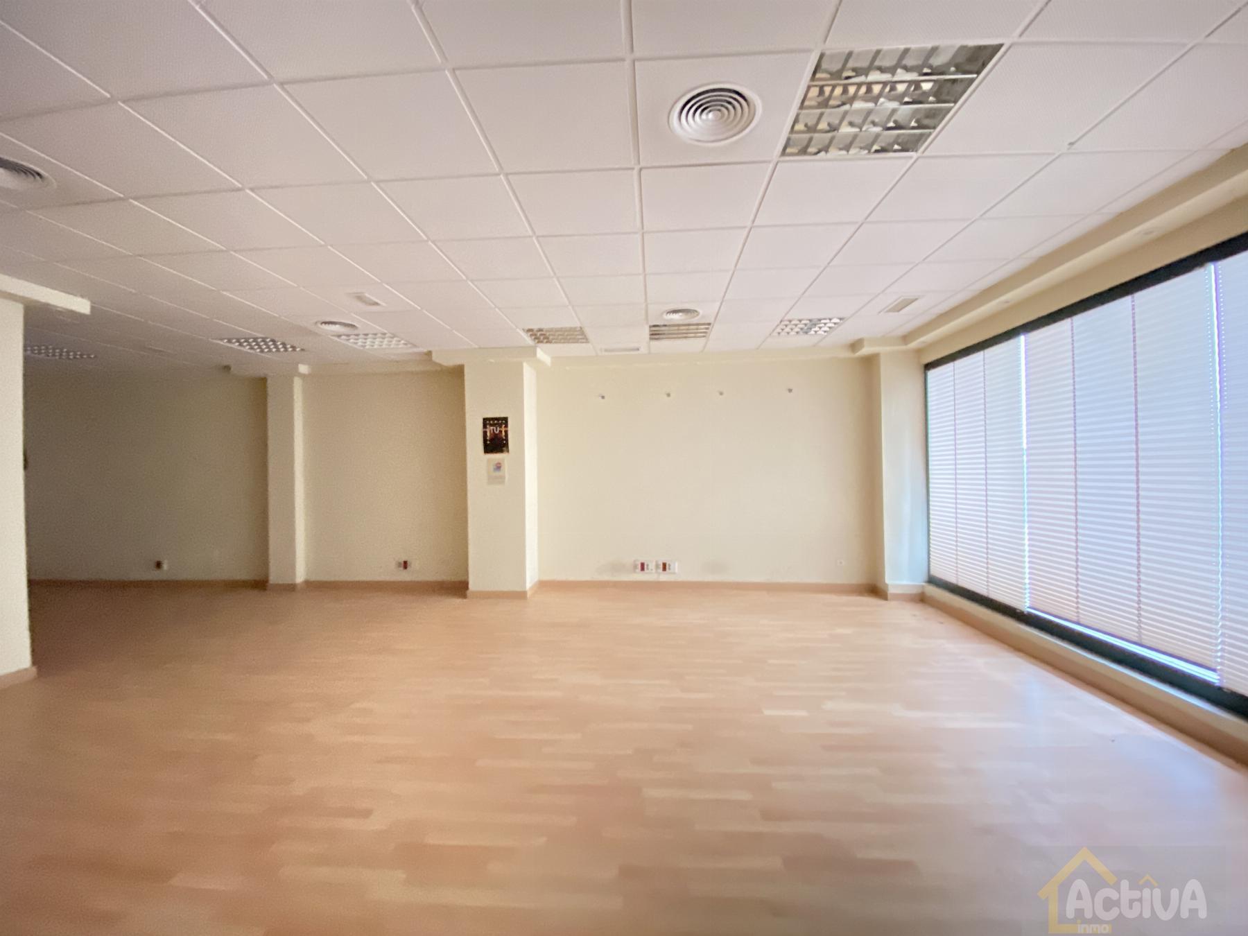 For sale of commercial in Mérida