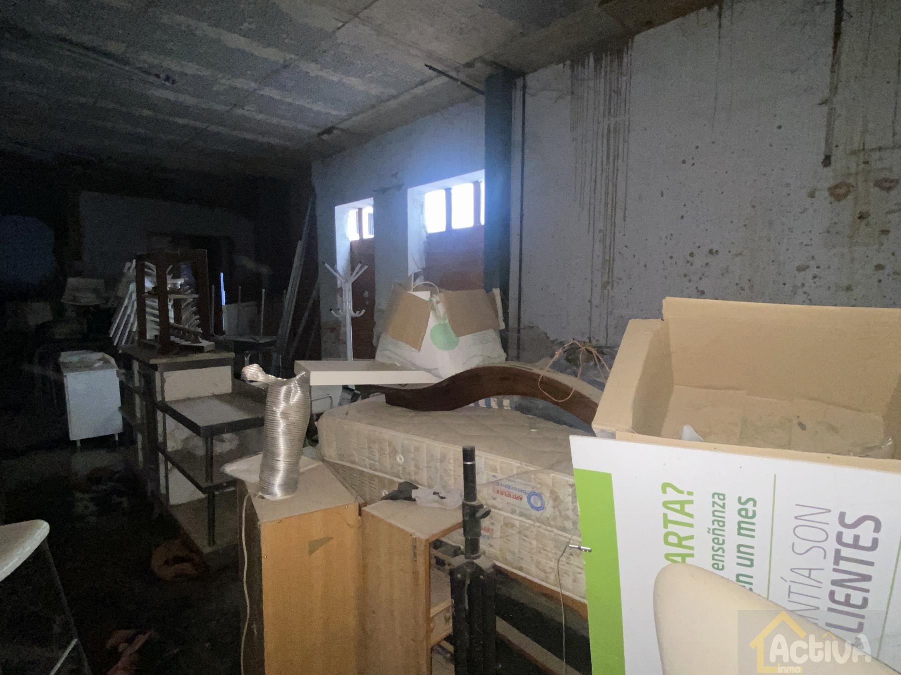 Venta de local comercial en Badajoz
