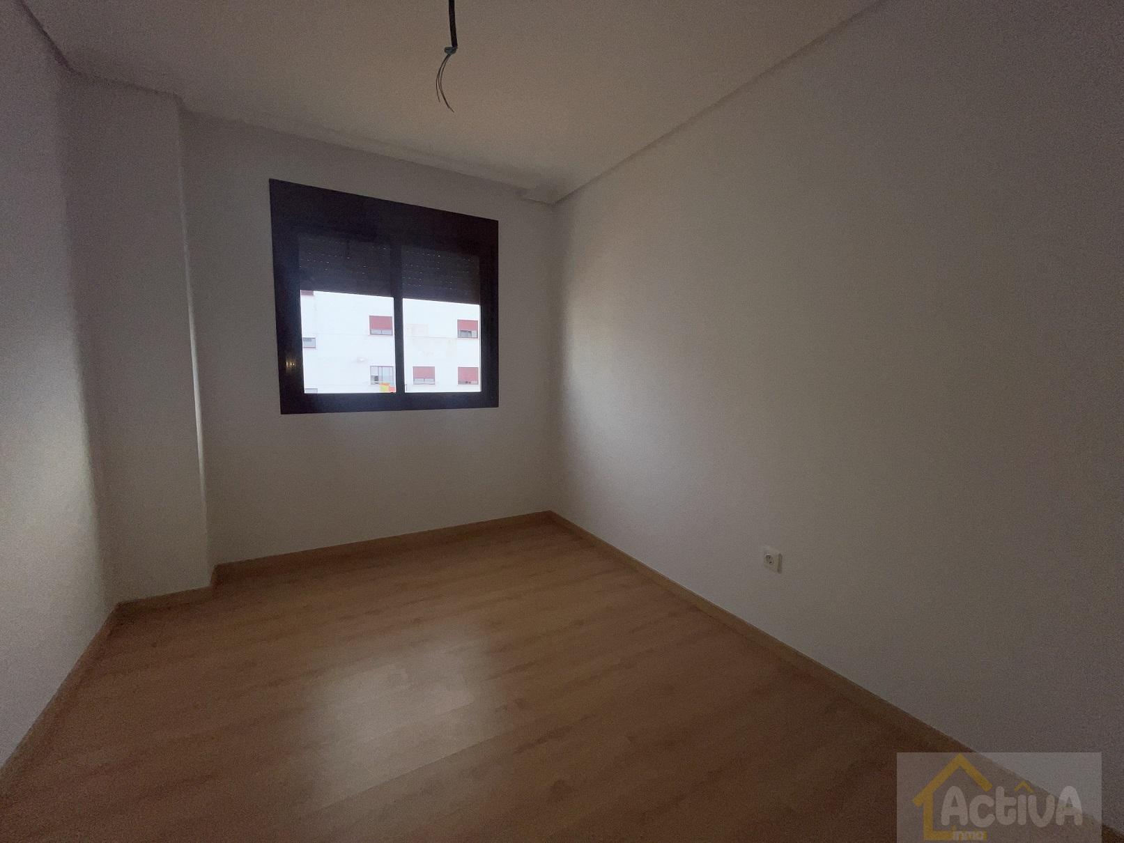 For sale of penthouse in Badajoz