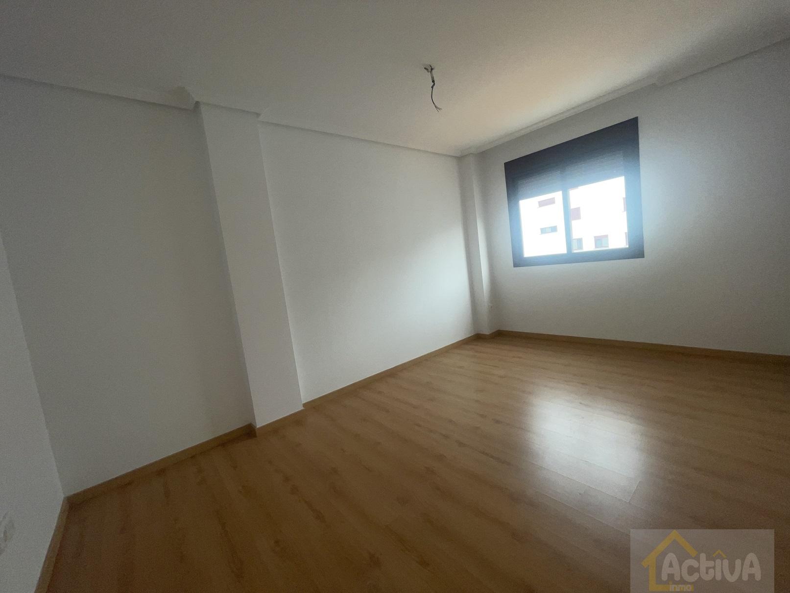 For sale of penthouse in Badajoz
