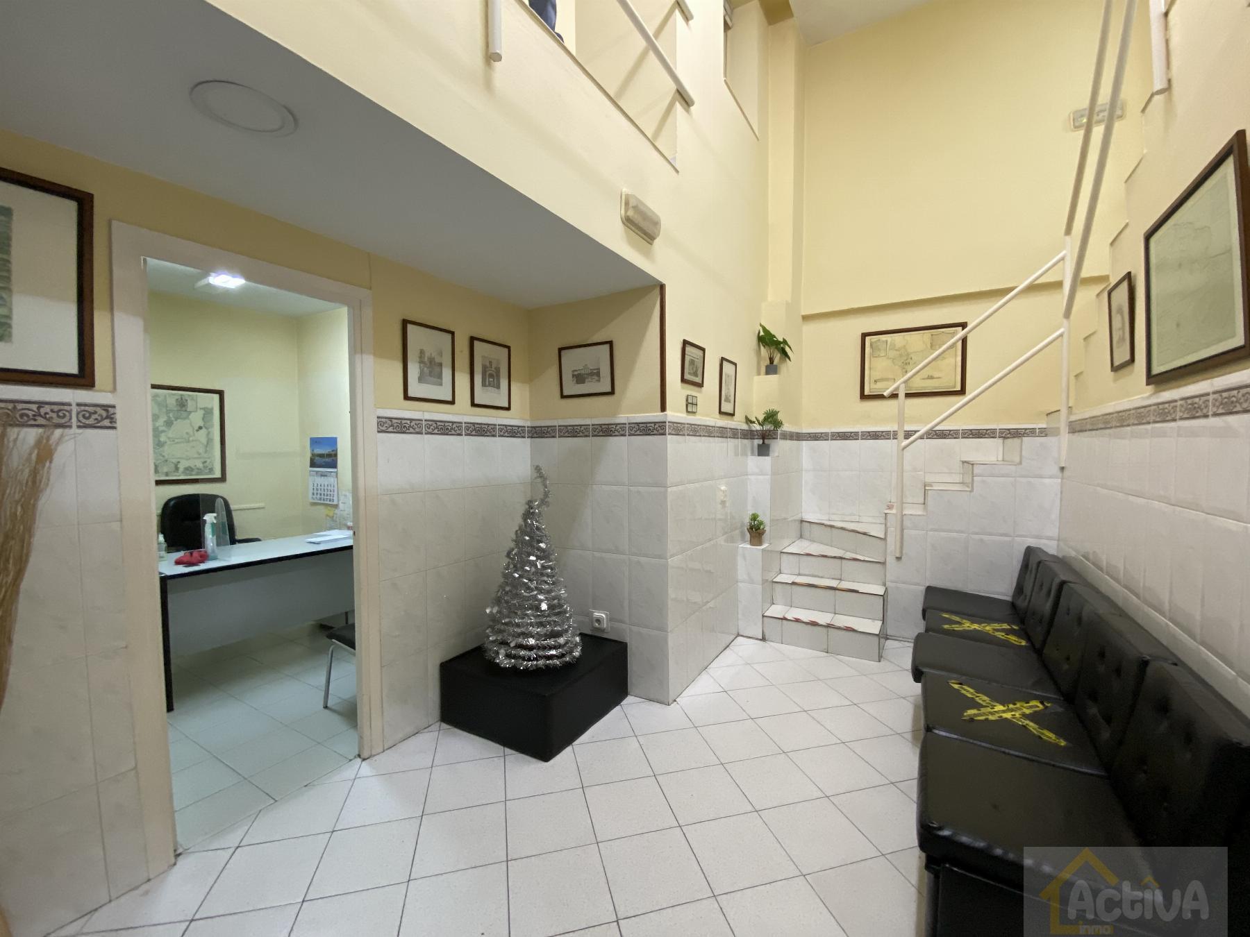 For sale of commercial in Mérida