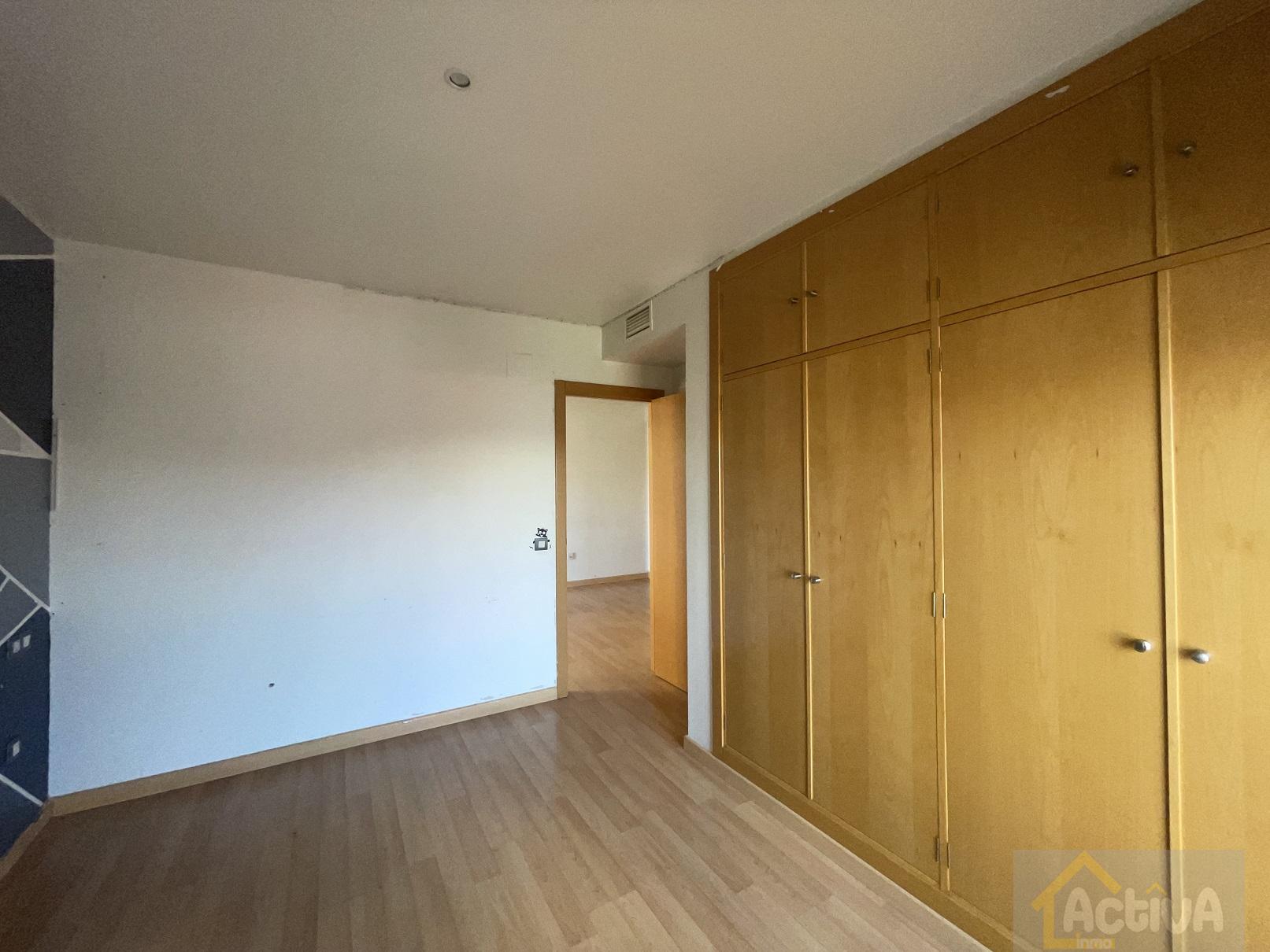 For sale of flat in Badajoz