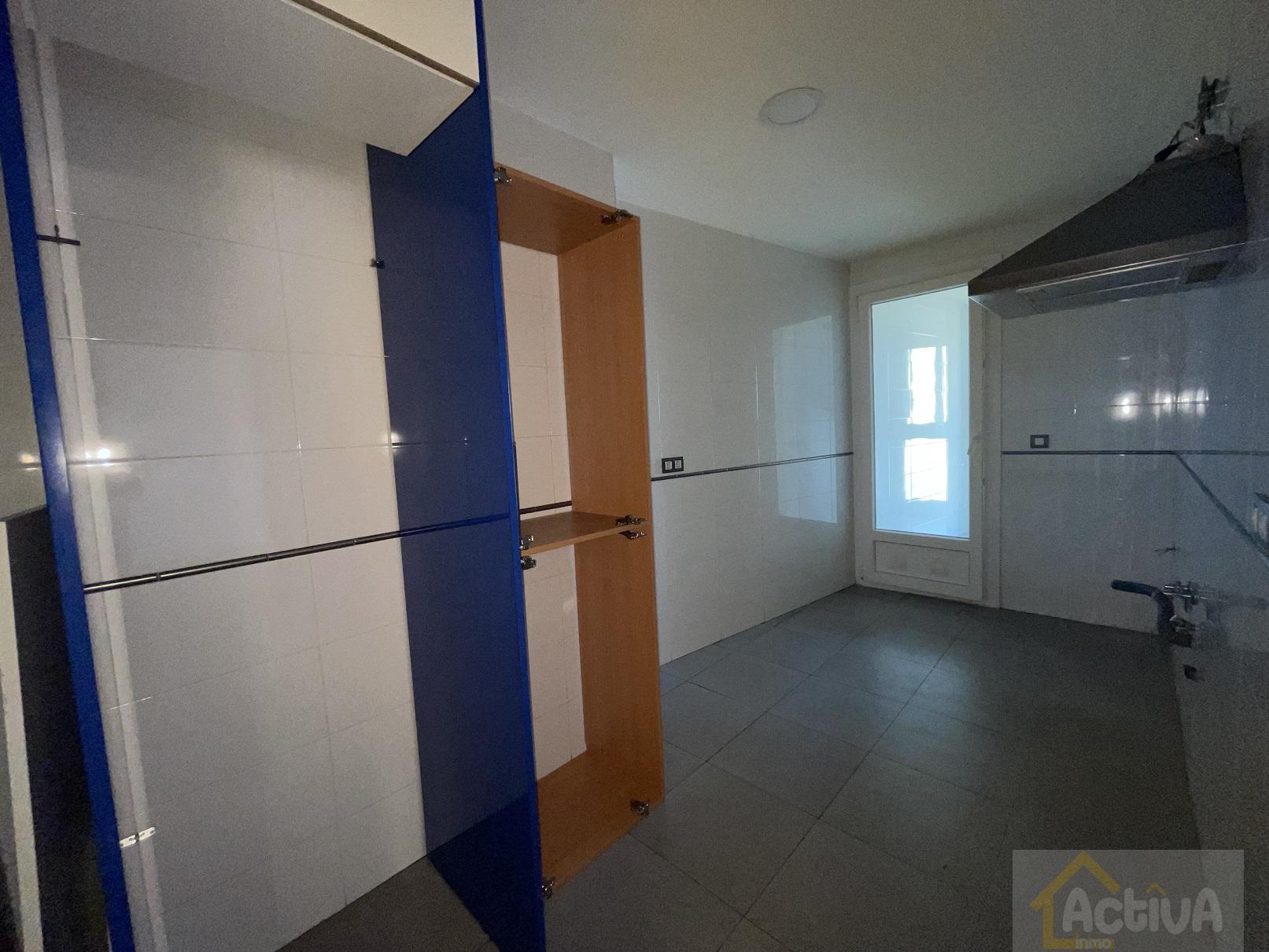 For sale of flat in Badajoz