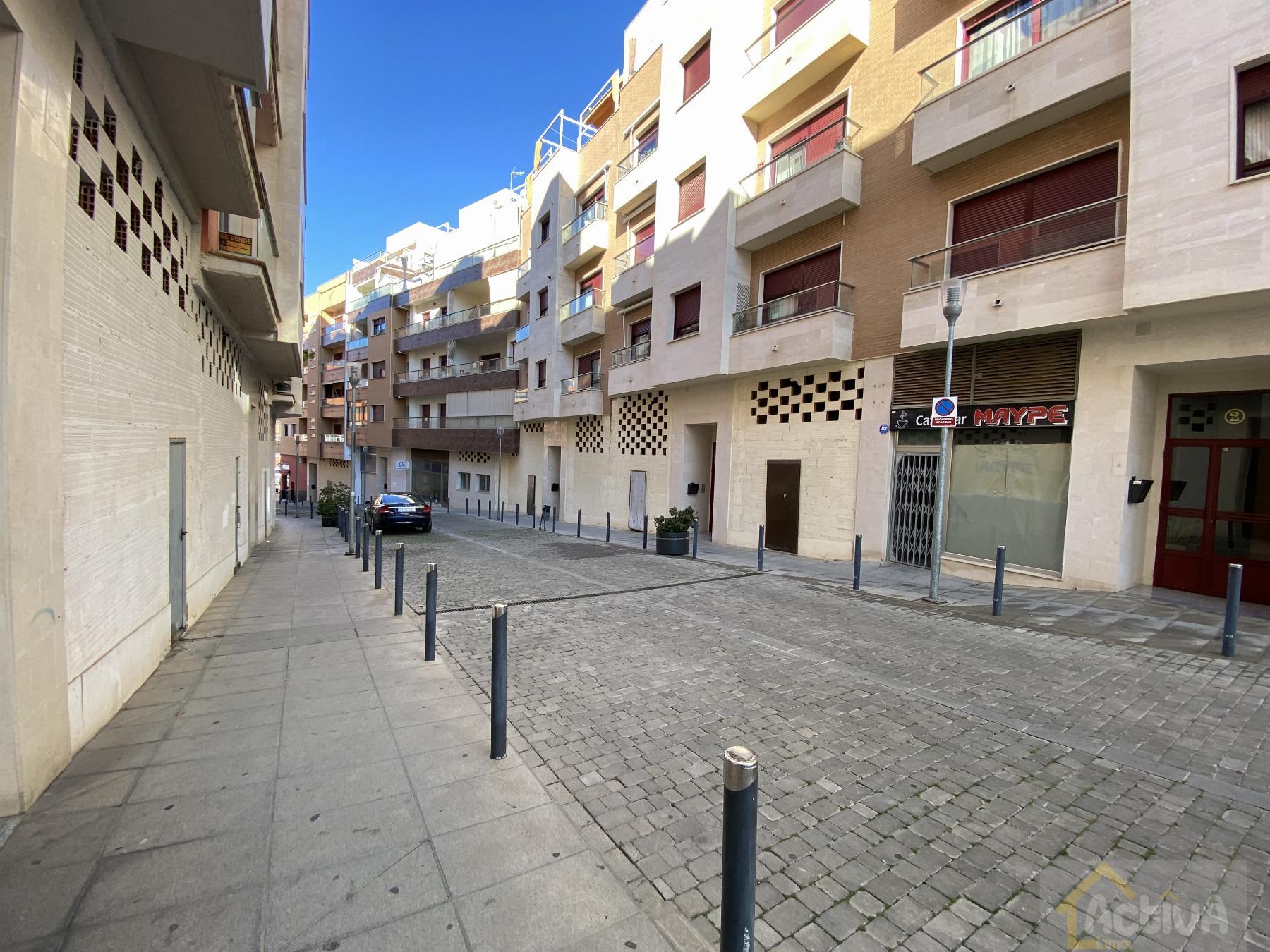 Venta de local comercial en Almendralejo