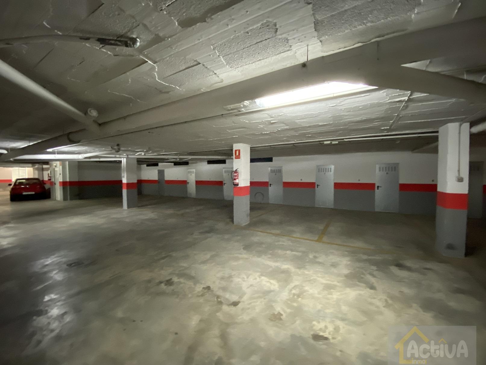 For sale of garage in Badajoz