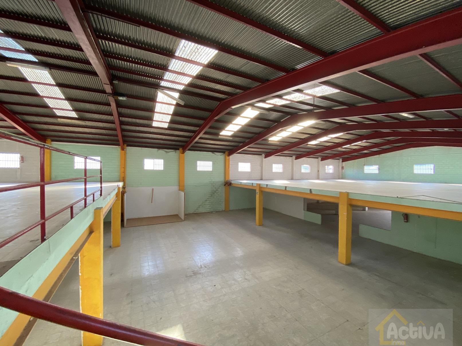 For sale of industrial plant/warehouse in Badajoz