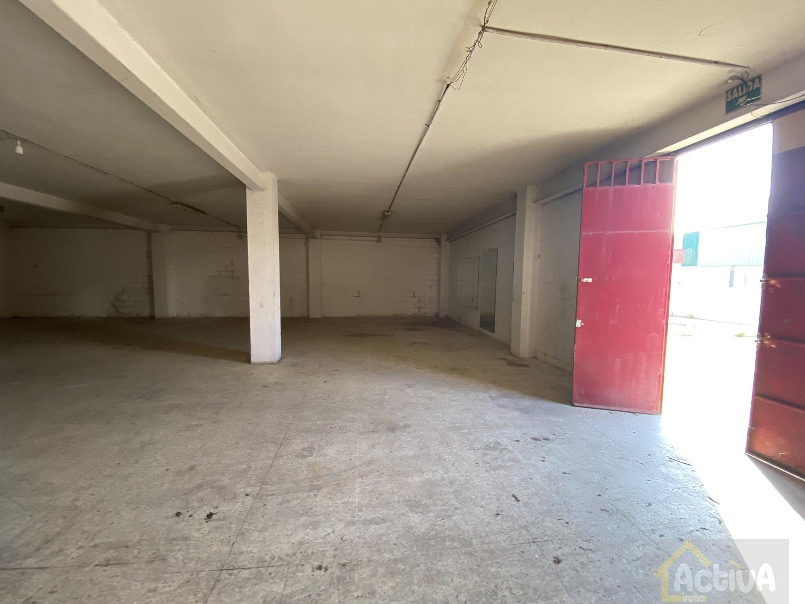 For sale of industrial plant/warehouse in Badajoz