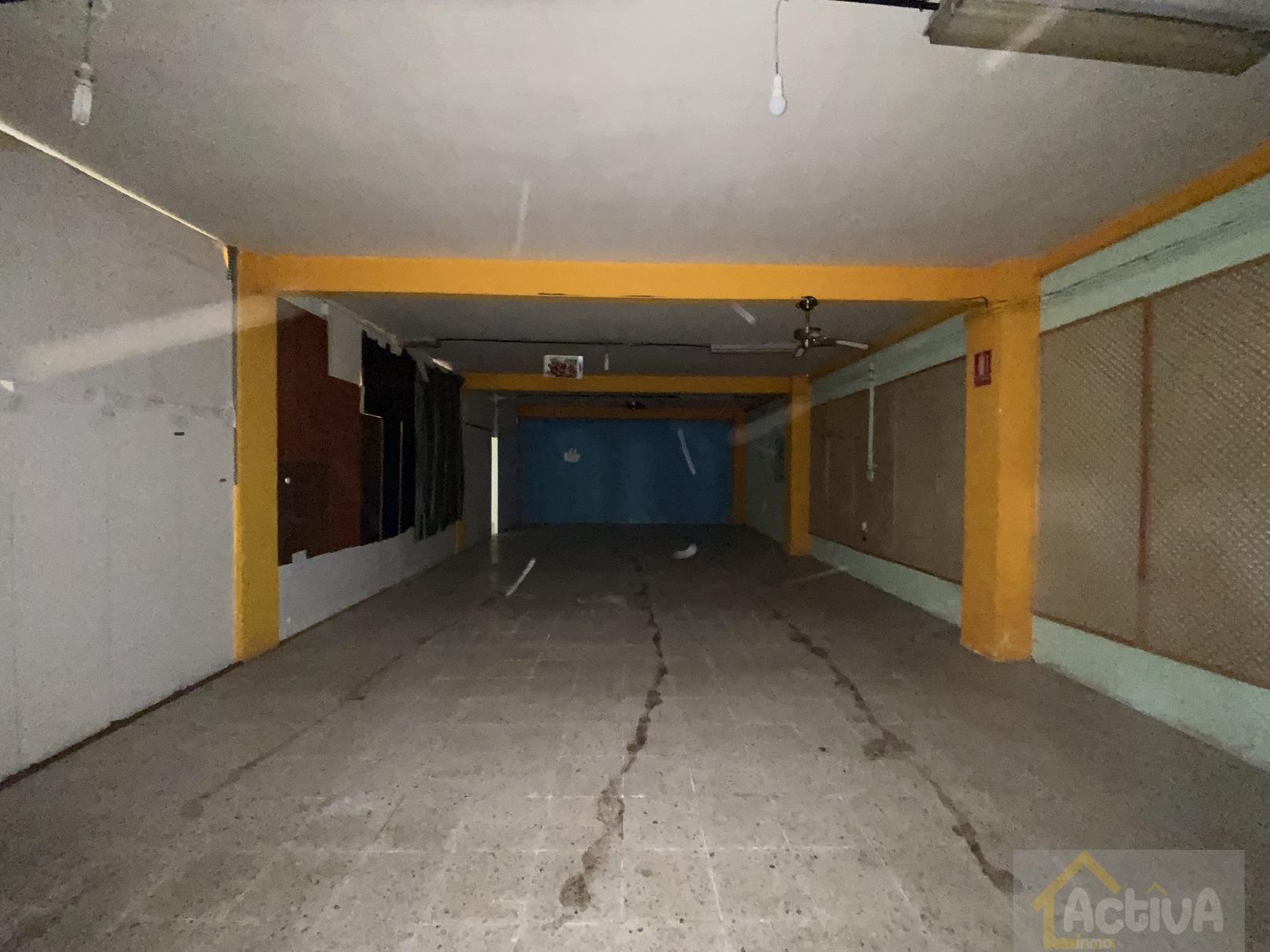 For sale of industrial plant/warehouse in Badajoz