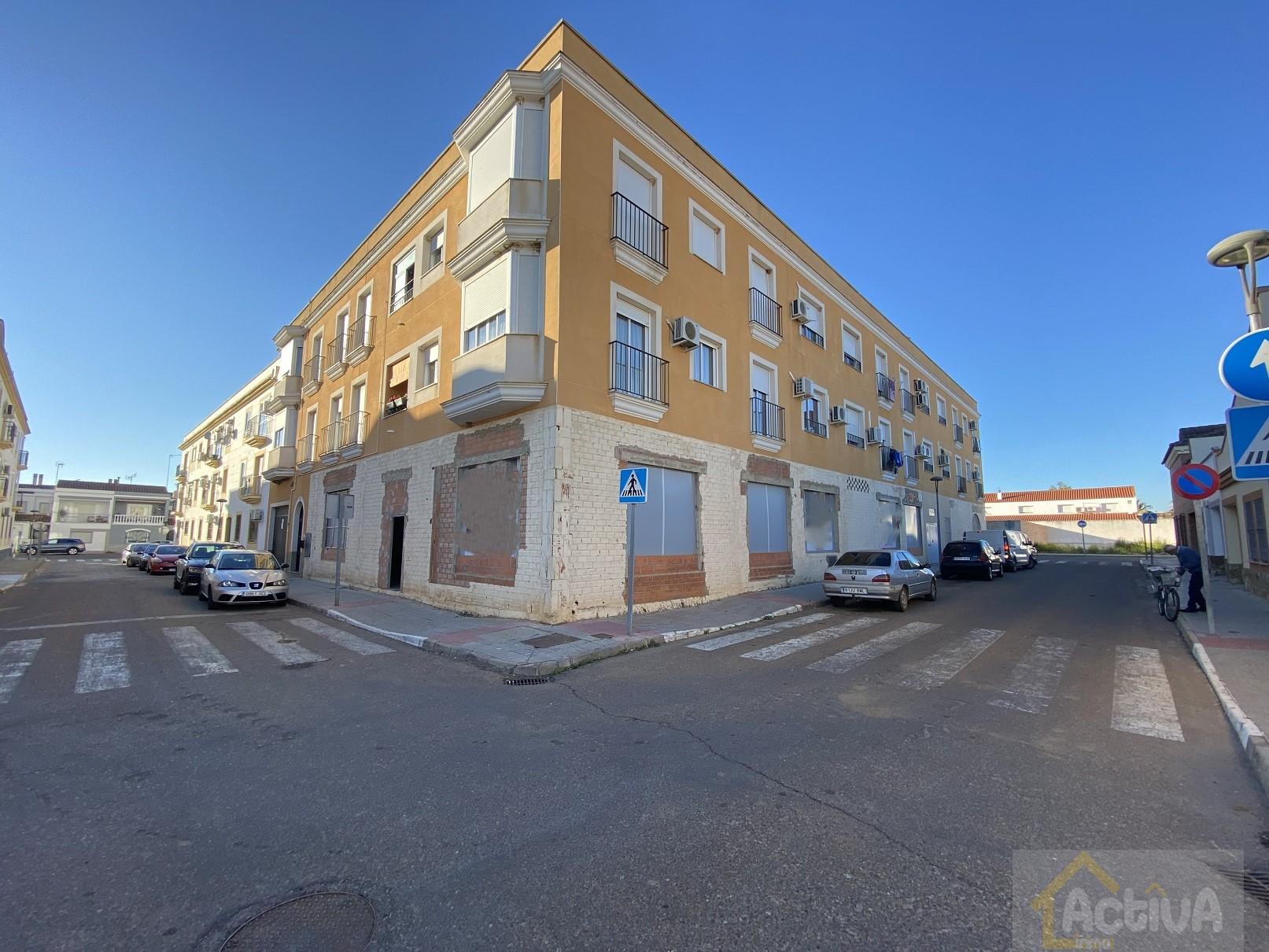 For sale of commercial in Puebla de la Calzada