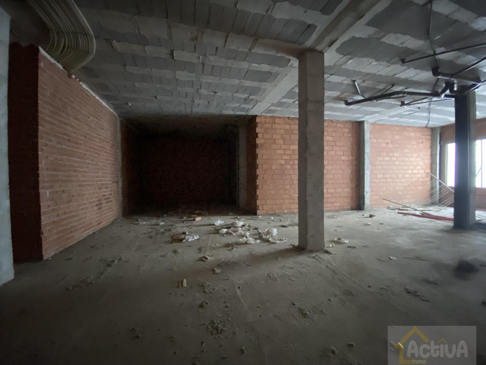 For sale of commercial in Puebla de la Calzada