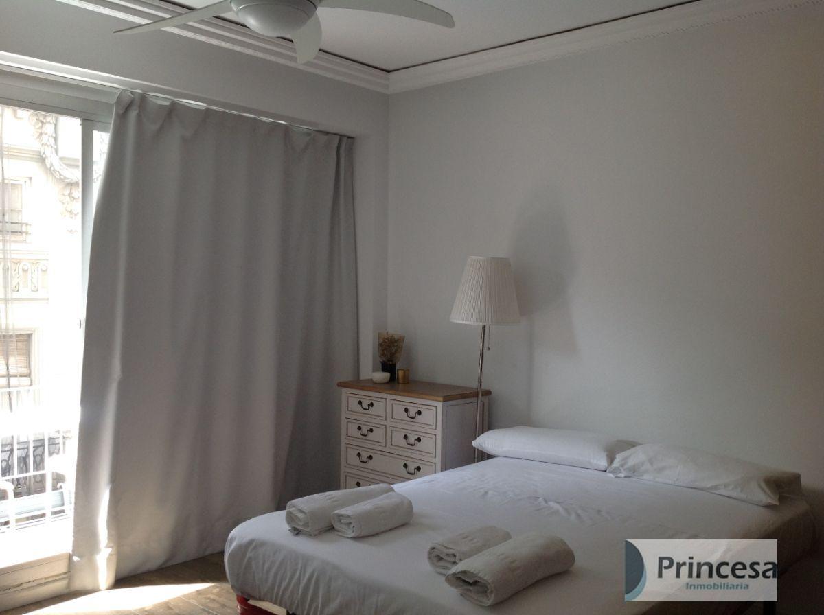 For sale of flat in Valencia