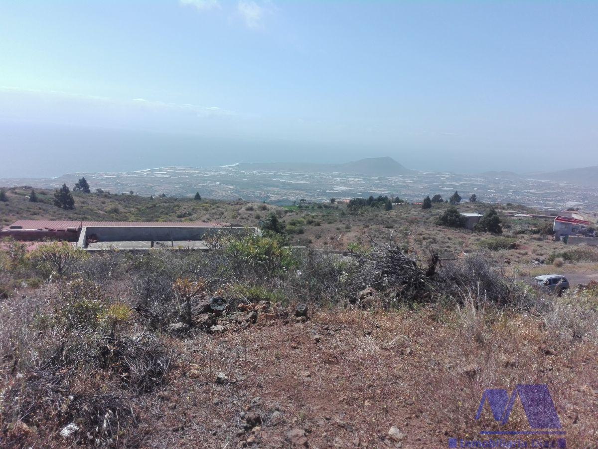 Venta de finca rústica en Candelaria