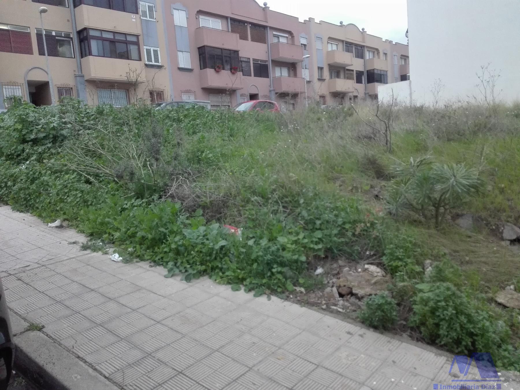 Venta de terreno en Santa Cruz