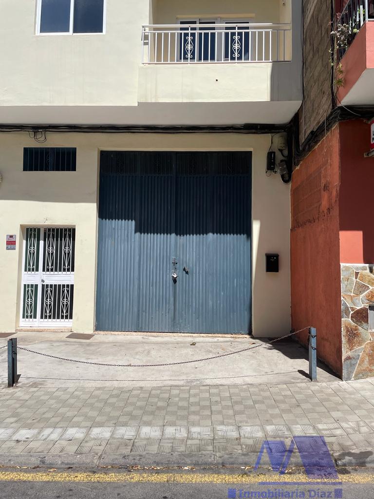 For rent of commercial in San Cristóbal de La Laguna