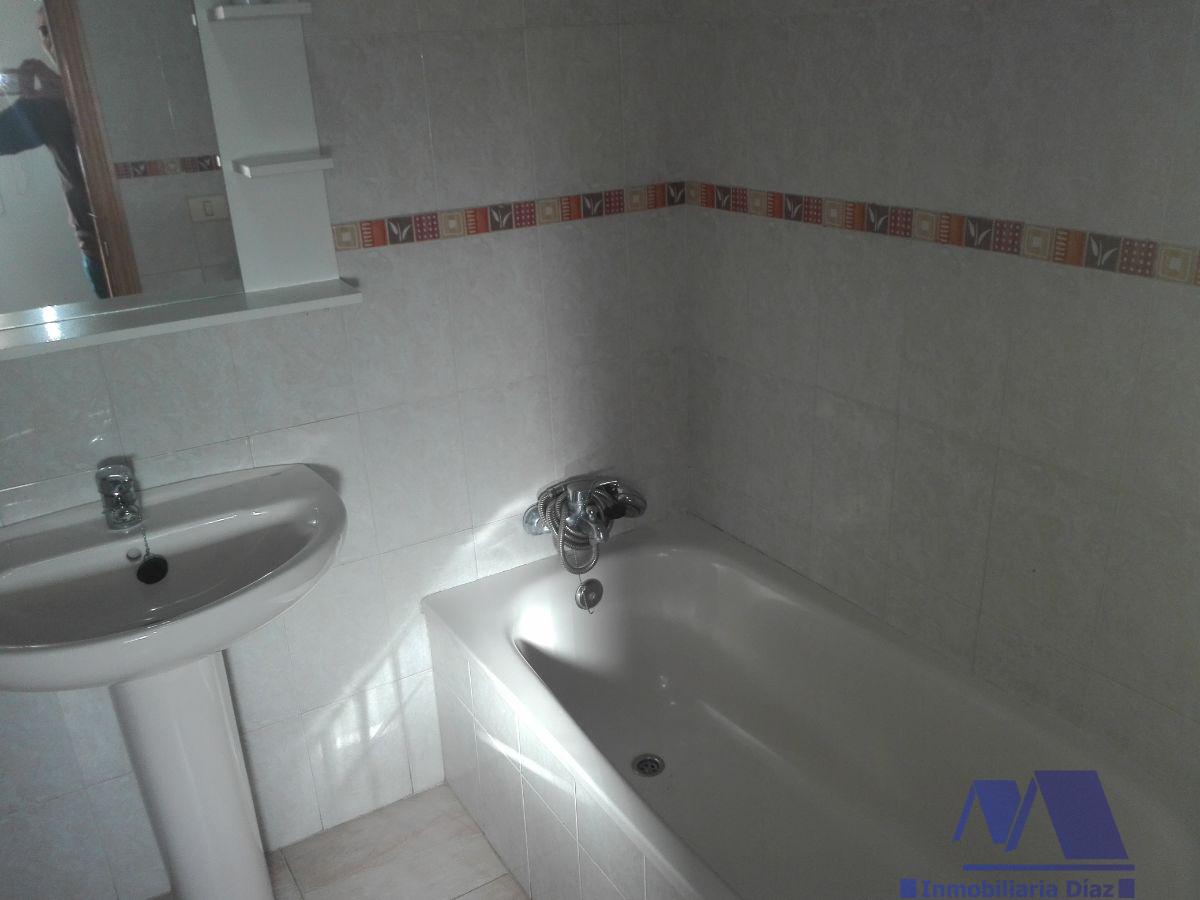 For sale of apartment in San Cristóbal de La Laguna