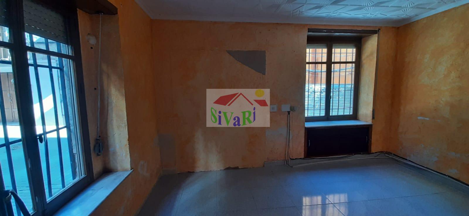 For sale of house in Abarán