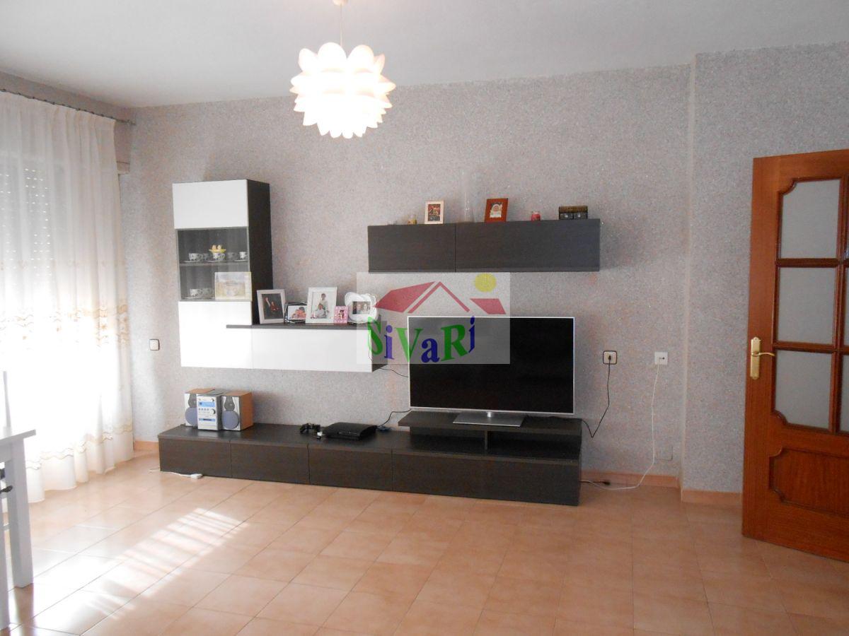 For sale of flat in Abarán