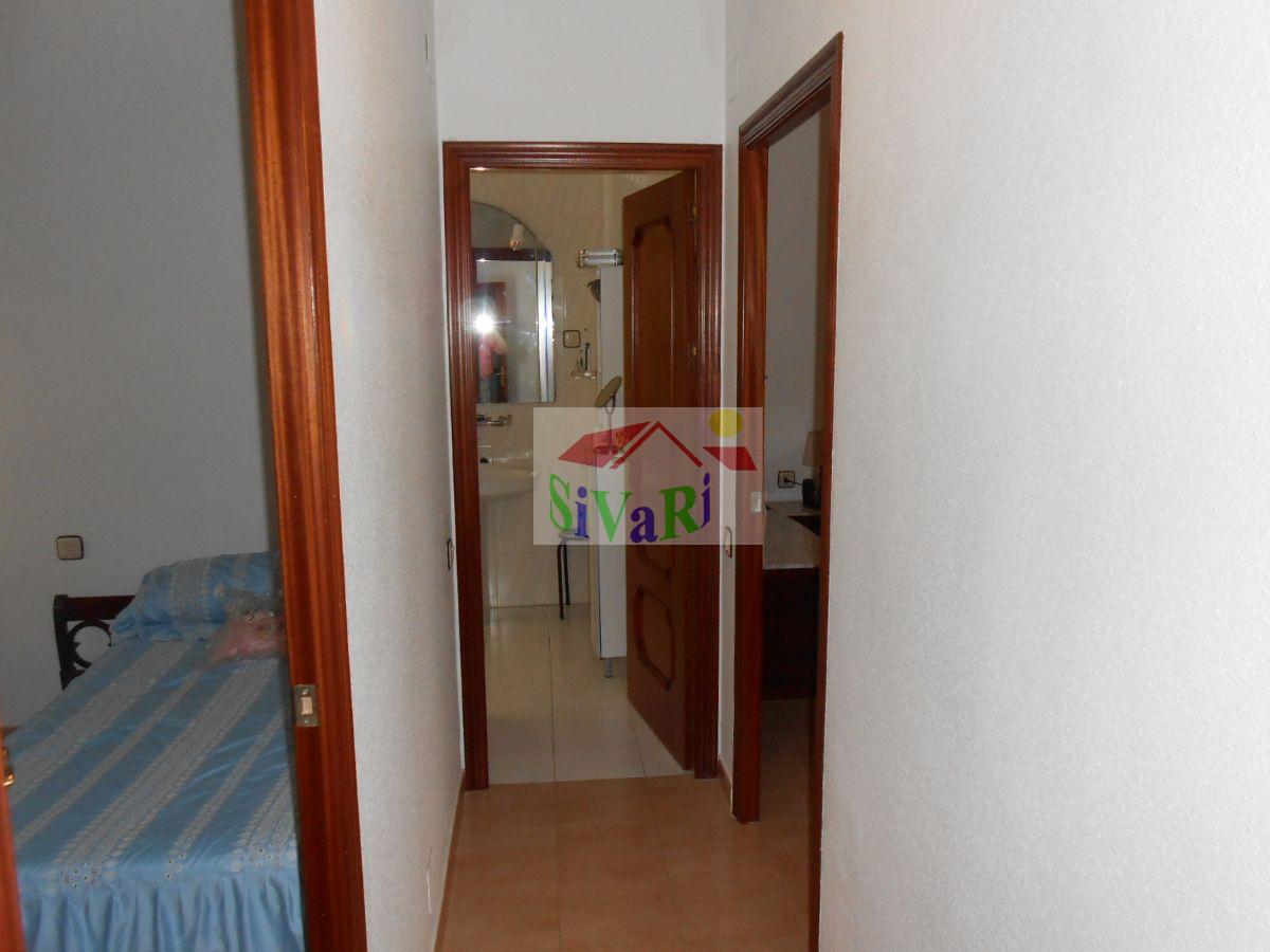 For sale of flat in Abarán