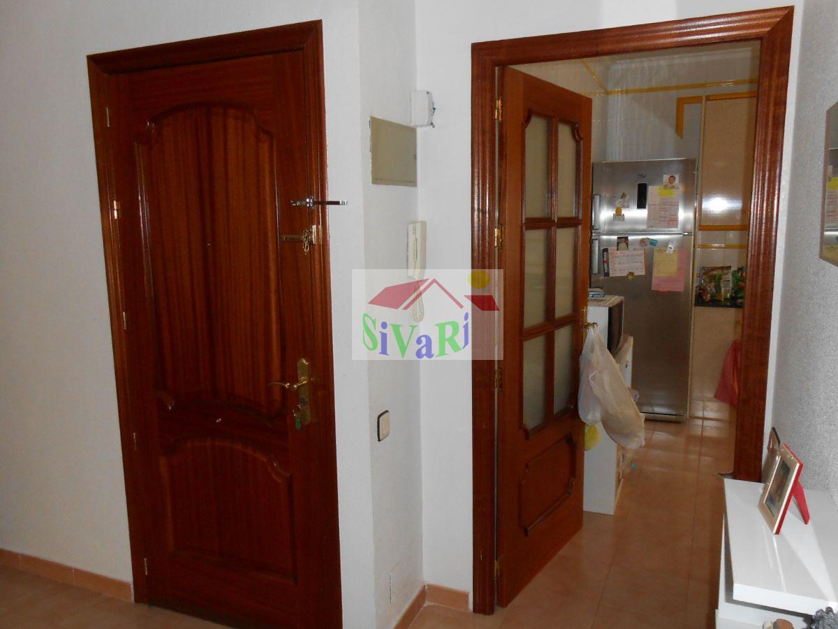 For sale of flat in Abarán