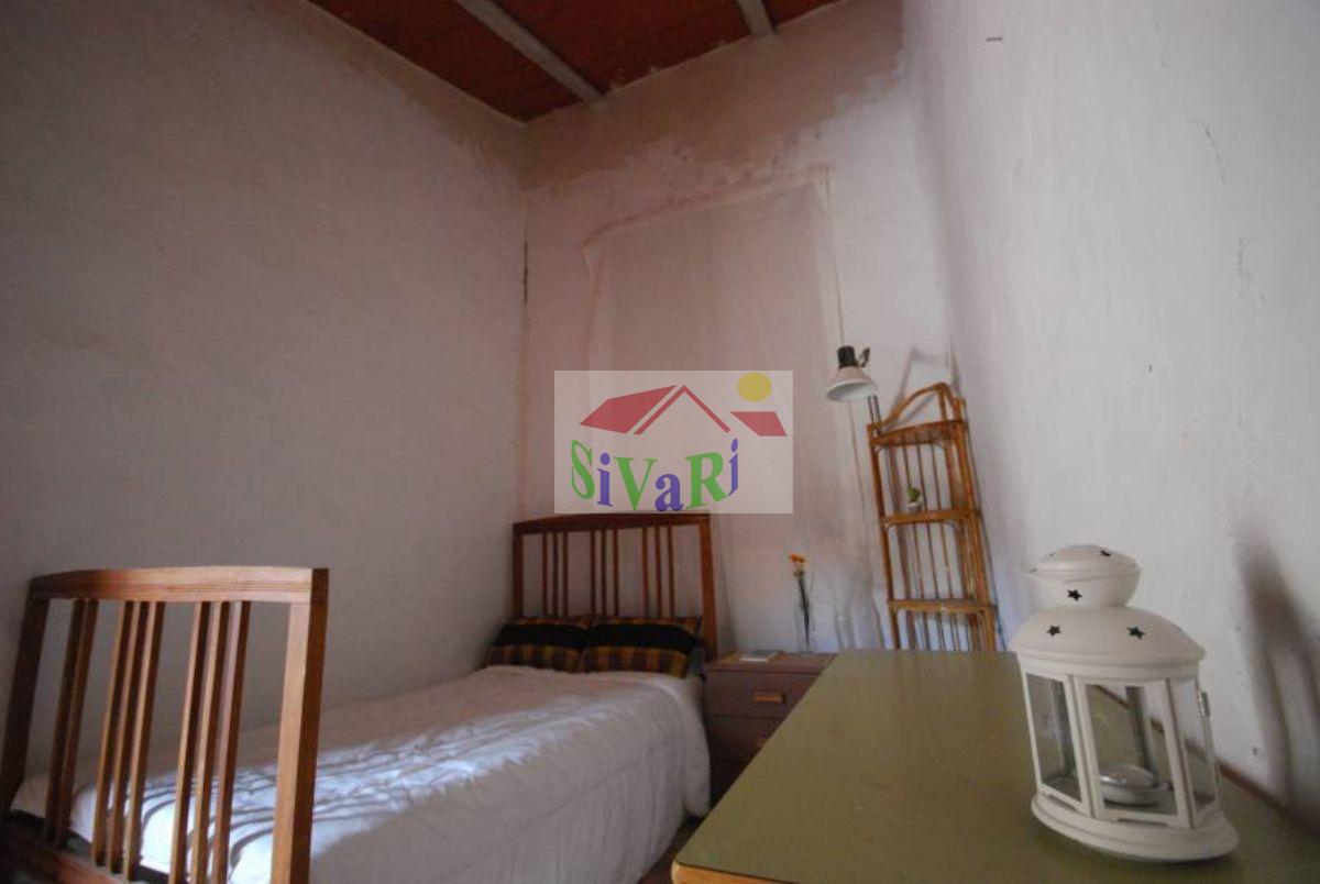 For sale of flat in Abarán