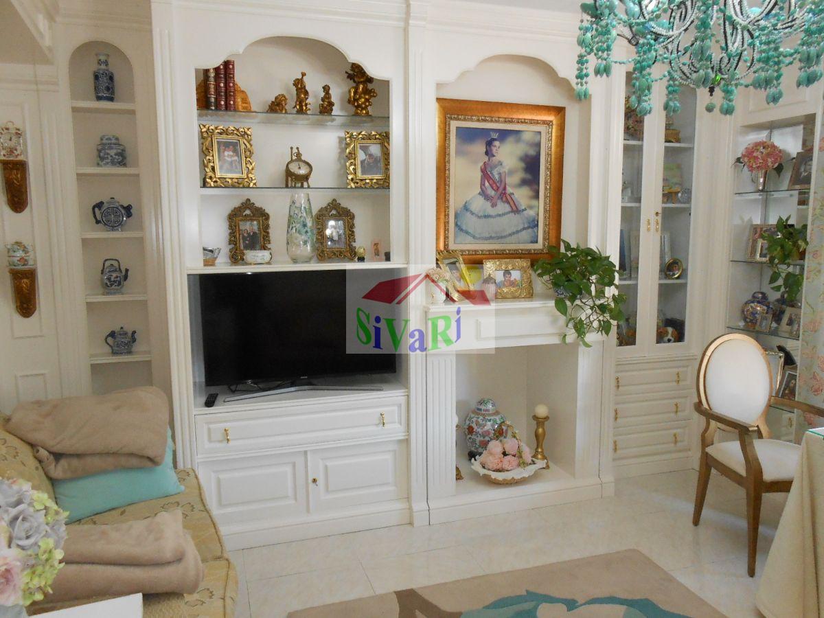 For sale of flat in Abarán