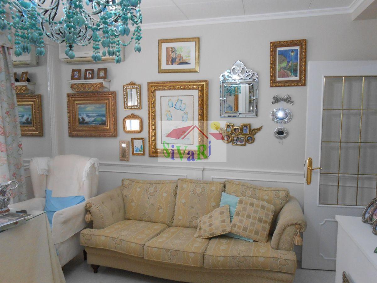 For sale of flat in Abarán