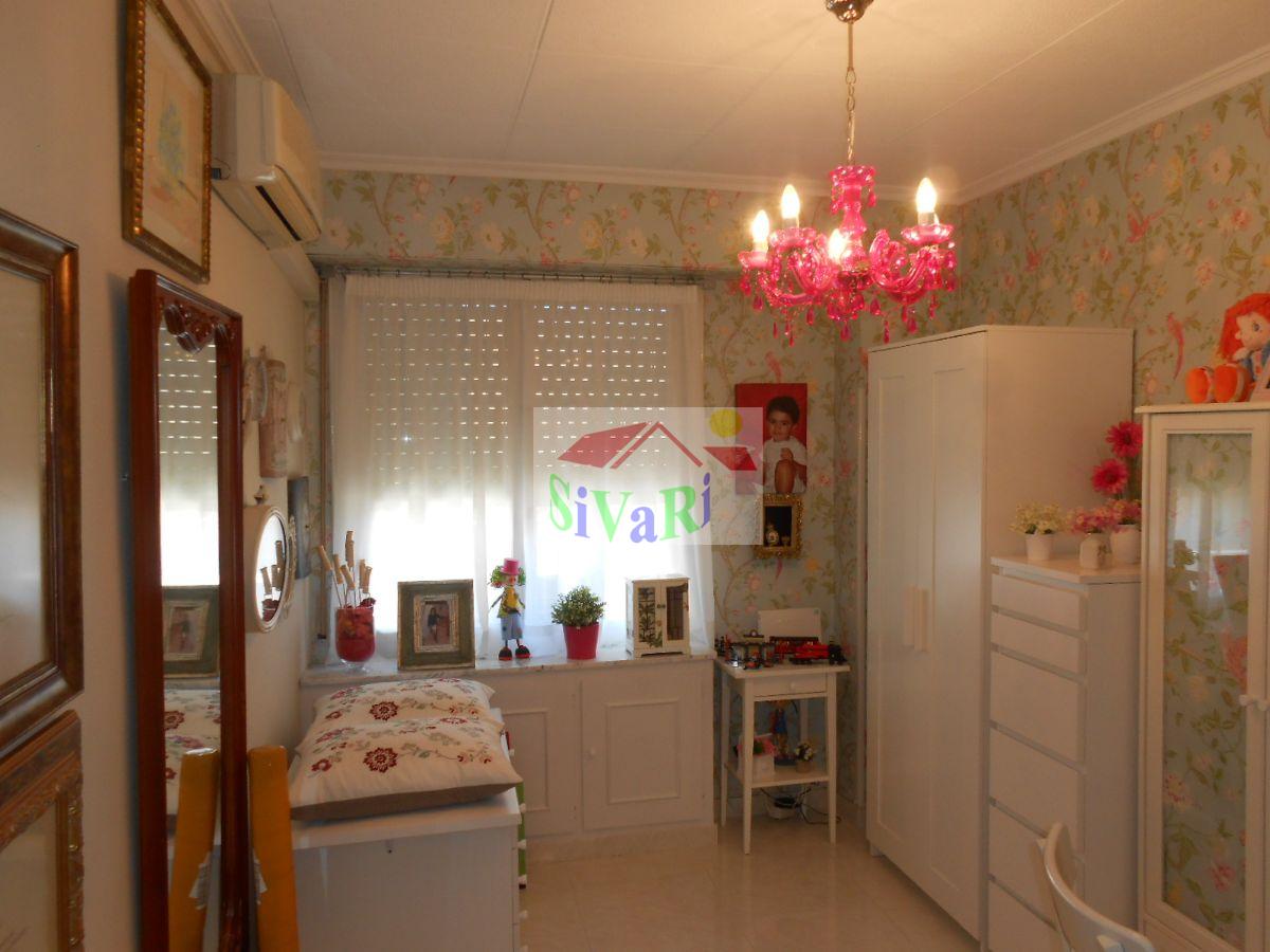 For sale of flat in Abarán