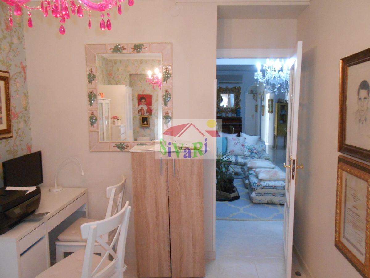For sale of flat in Abarán