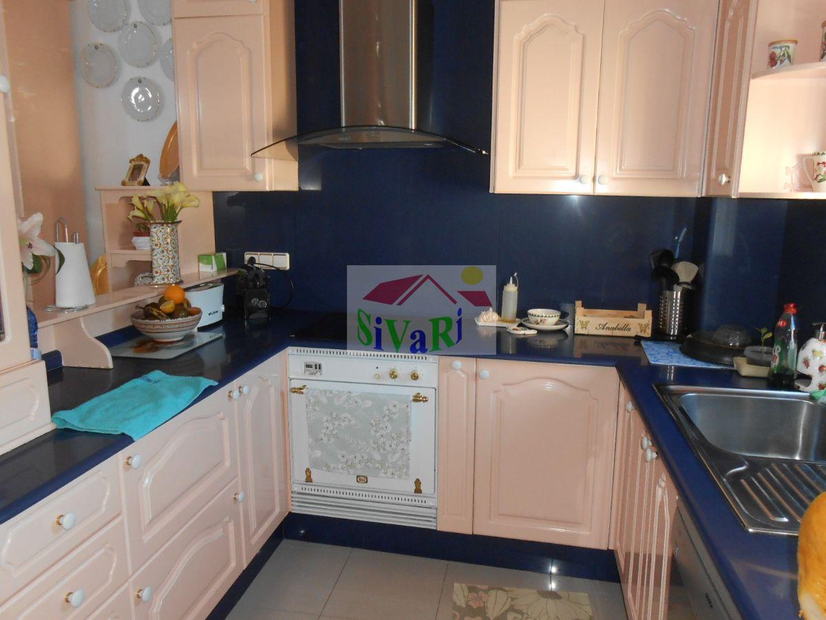 For sale of flat in Abarán