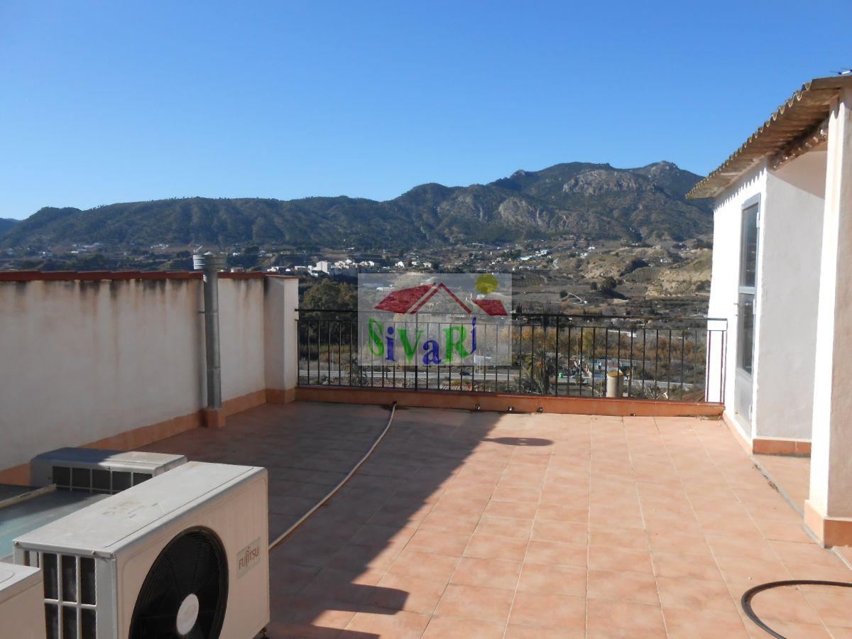For sale of flat in Abarán