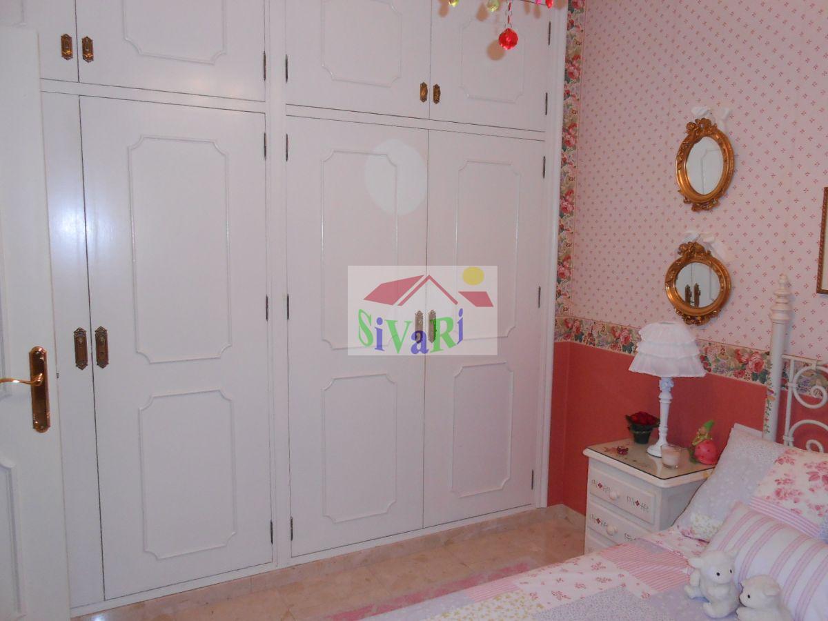 For sale of flat in Abarán