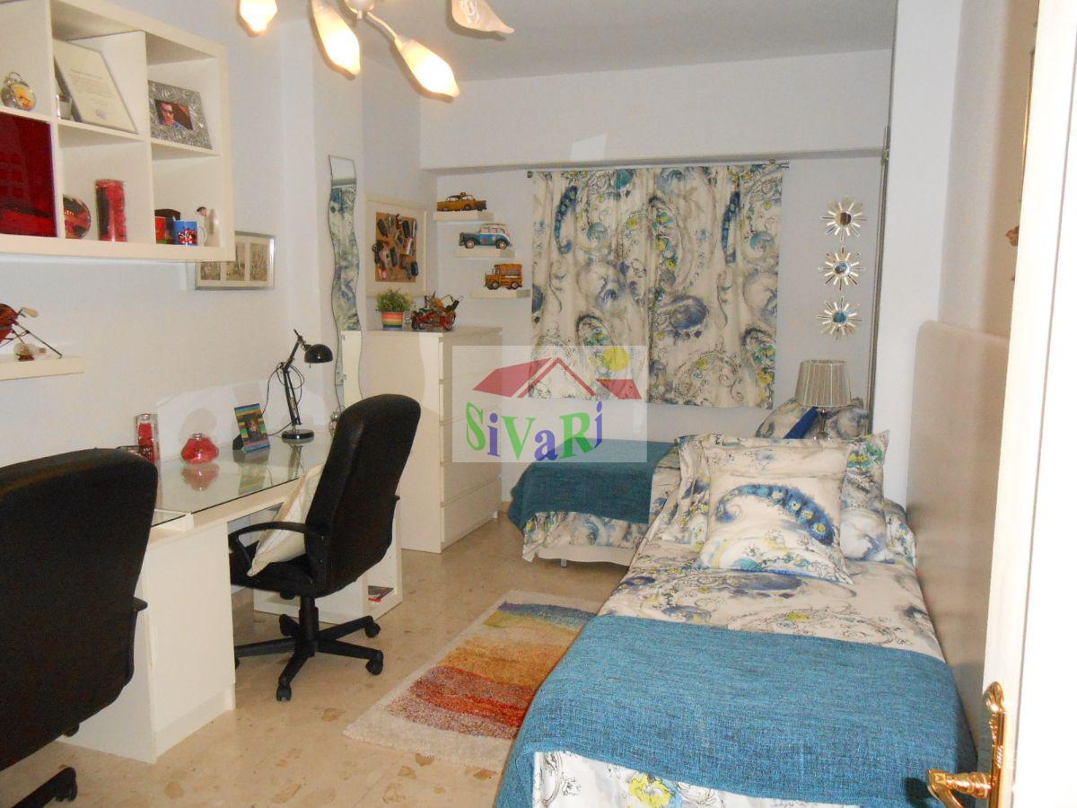 For sale of flat in Abarán