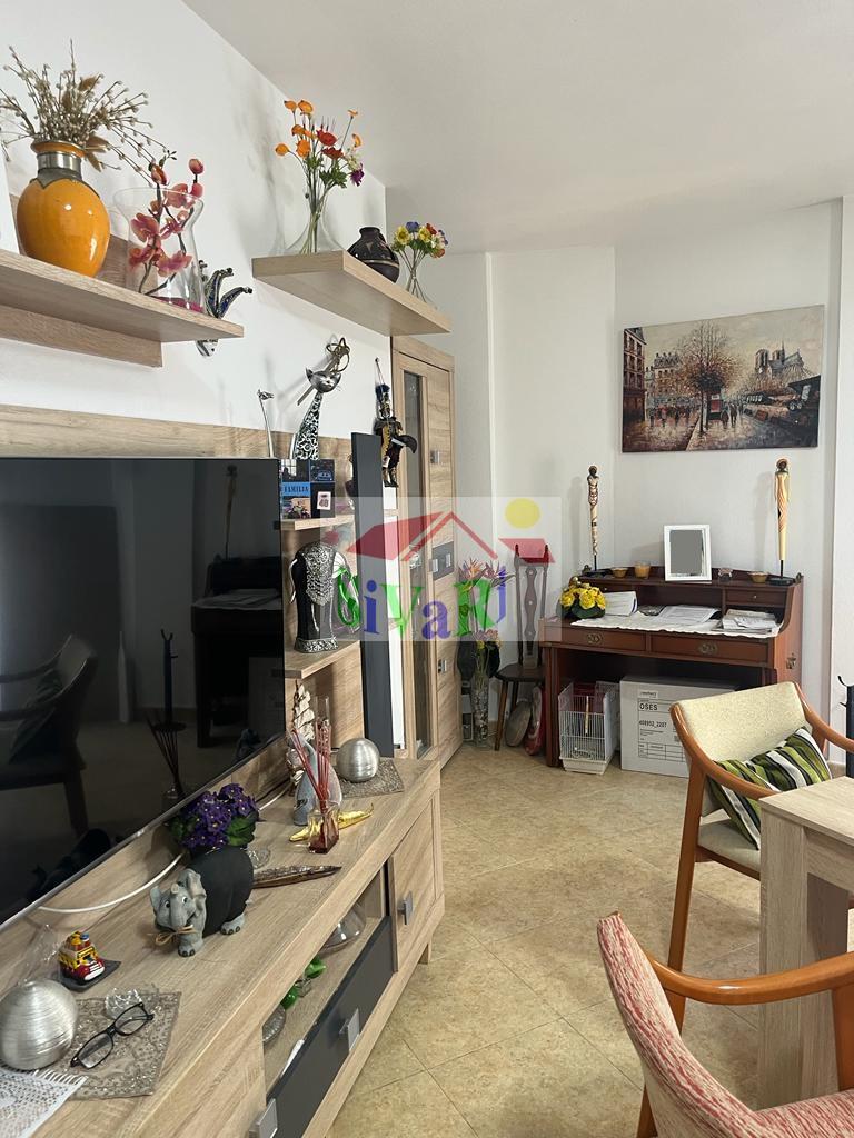 For sale of flat in Blanca